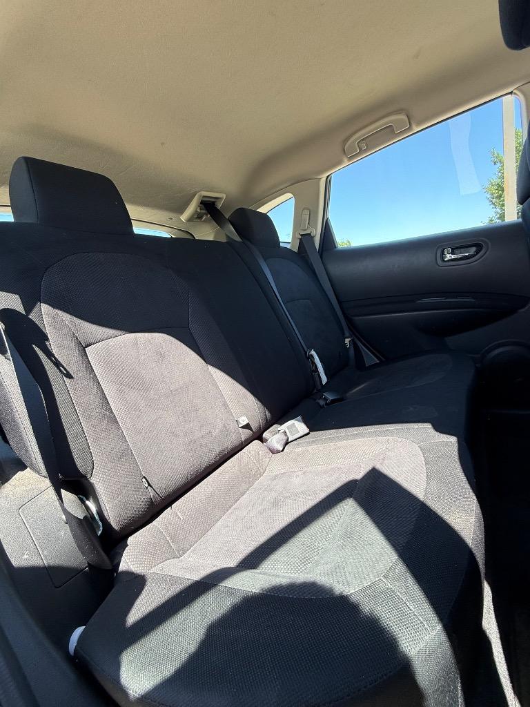 2011 Nissan Rogue SV - Photo 13