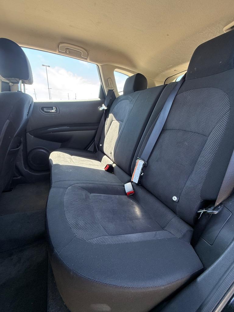 2011 Nissan Rogue SV - Photo 11