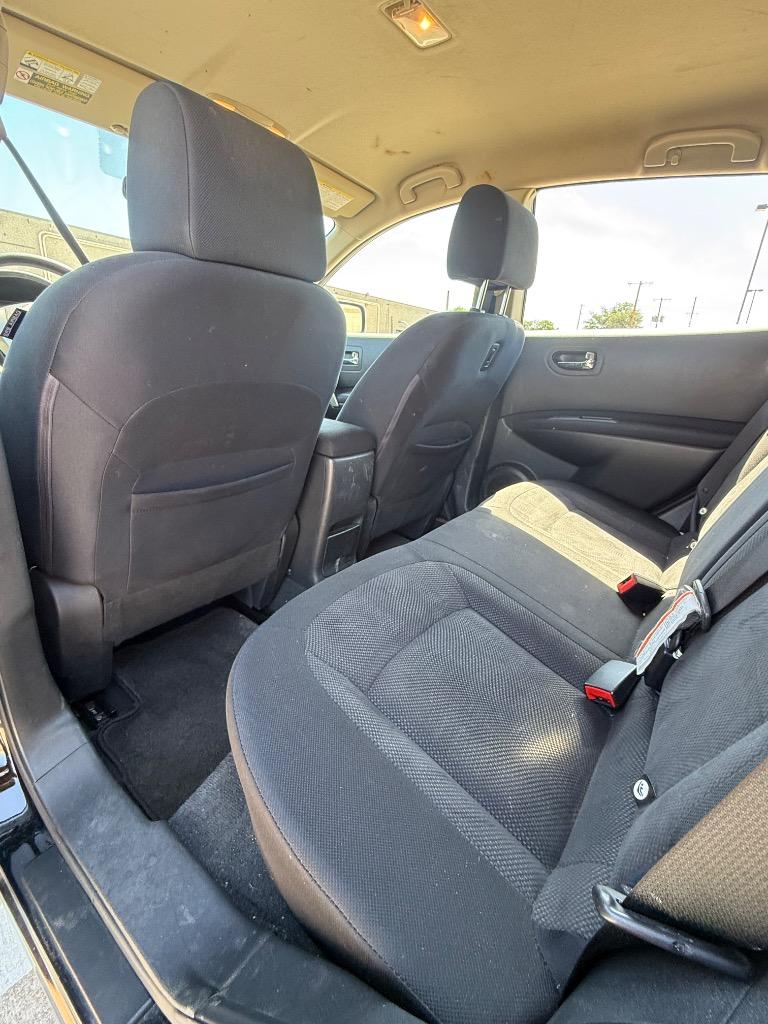 2011 Nissan Rogue SV - Photo 10